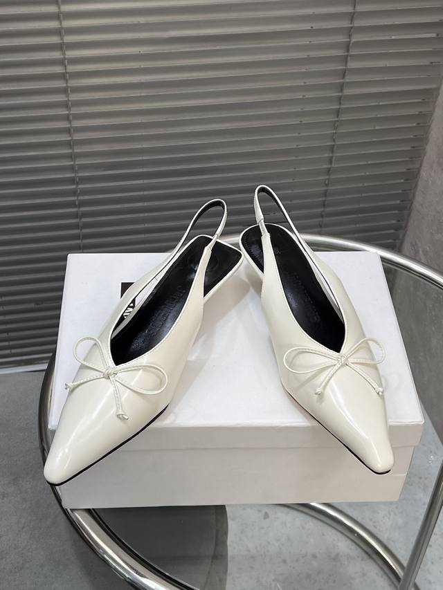 Jil Sander Spring/Summer New Arrival Pointed Toe Bow Sandal Single Shoe The Hott