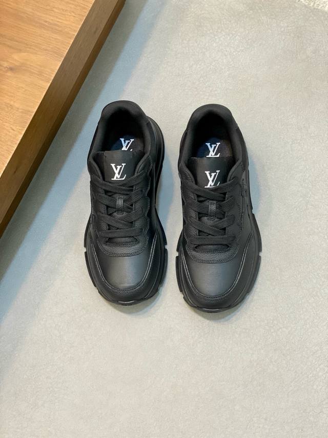 Women's Sizes 35-40, Men's Sizes 38-46, Women's Sizes 40, Men's Sizes 45 And Abo