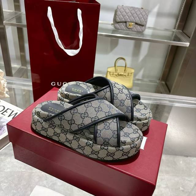 Women's New Gg Cross-Strap Thick-Soled Sandals The Iconic Gucci Logo And Intrica