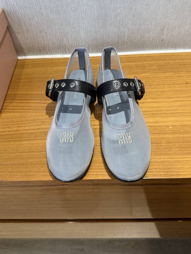 Top-Quality Miu Miu Ss25 New Arrival~ Miu Miu's New Spring/Summer Lace-Up Ballet