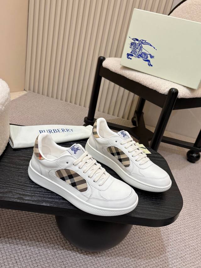 Men's, Women's 330 Yuan! Burberry 2025 Bestseller Released, After Three Years, T
