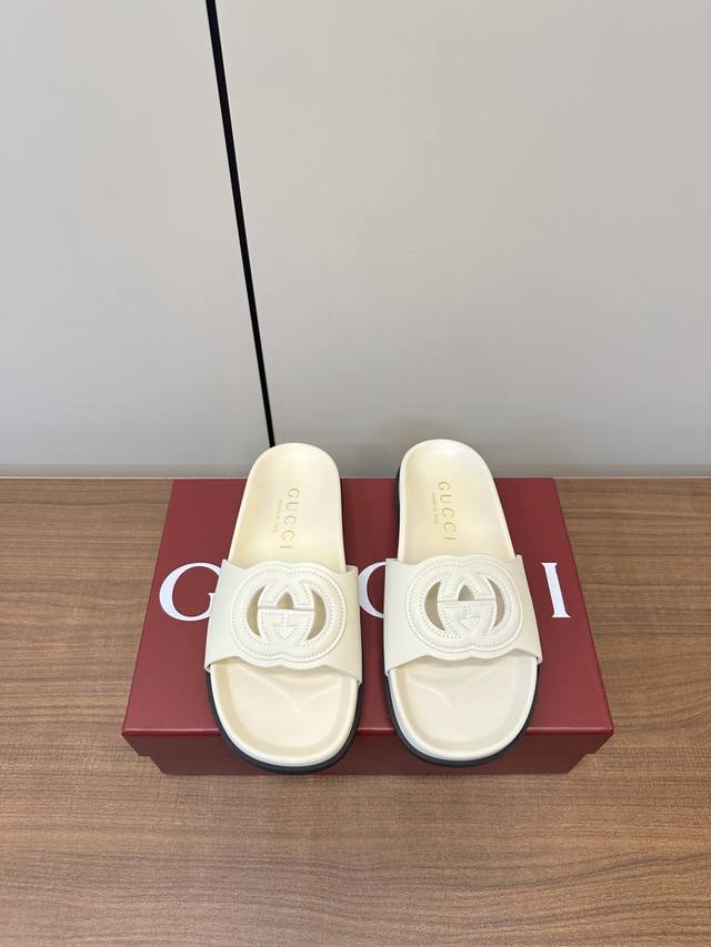 Gucci | Gucci Women's Double G Buckle Flat Slippers These Slippers Are Crafted F