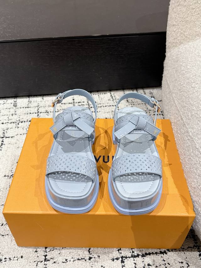 Louis Vuitton 25 Summer New Maya Series Perforated Square-Toe Buckle Single-Stra