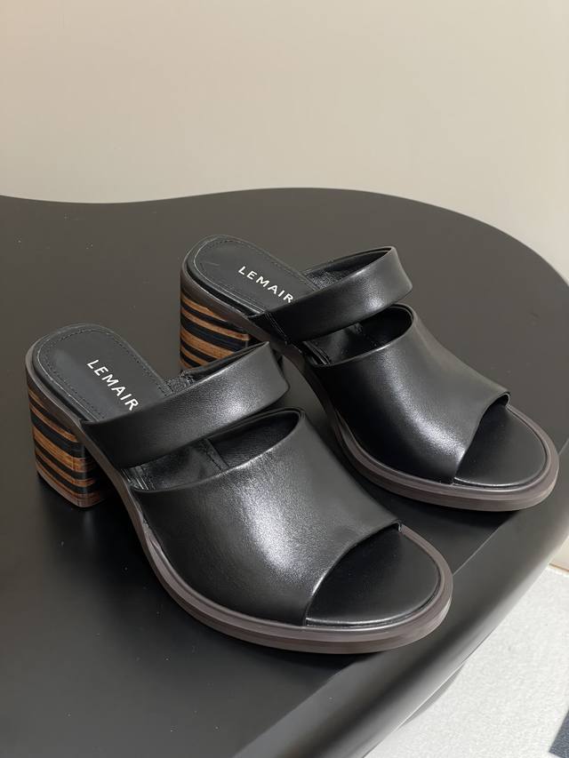 Lemaire 2025Ss Spring/Summer New Arrival Stunning Chunky Heel Sandals Retro High