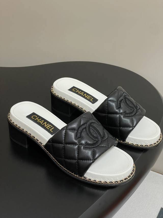 25P Summer New Arrival Chanel Double C Diamond-Patterned Chain Thick-Heeled Slip