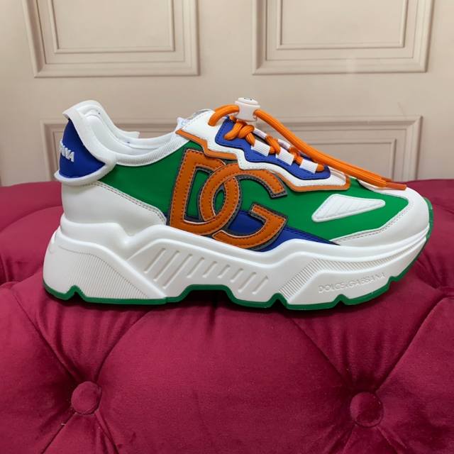 Women's 400 Men's High-End Version High-Quality Brand Sole Dolce & Gabbana 2025