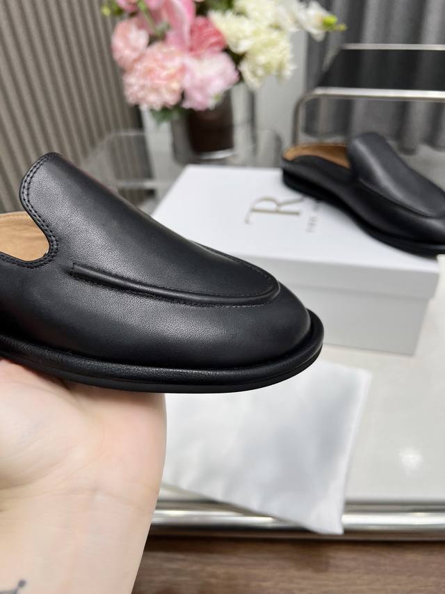 Flash Sale Price: The Row 24 Classic Soft-Soled Loafers New Arrival The Row Loaf