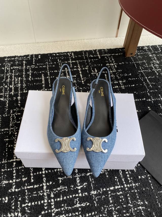 Premium-Grade Celine 2025Ss New Arrival Arc De Triomphe Pointed-Toe Flat Sandals