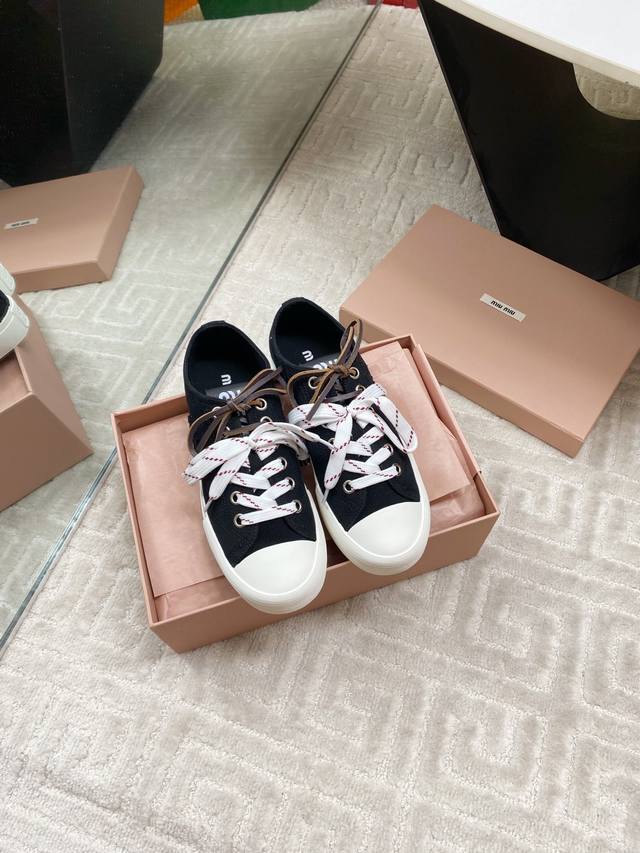 Factory Price Miu Miu 25 Spring/Summer New Arrival American Retro-Style Cookie S