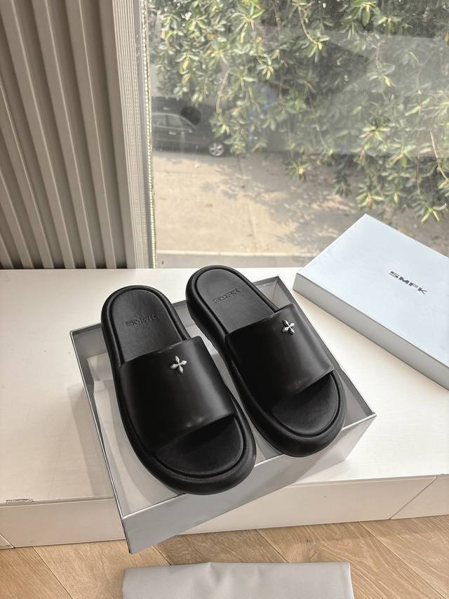 Factory-Direct Top-Tier Version Smfk Cross-Bread Flip-Flops 2025 Early Spring Ne