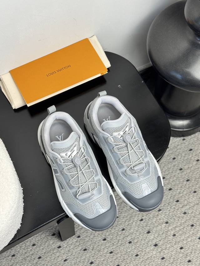 Louis Vuitton Runner Tatic Sneakers | Urban Functional Aesthetic New Paradigm |