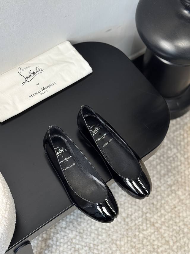 Cl Mm6 Margiela Collaboration Split-Toe Shoes | Deconstructed Aesthetic Revoluti