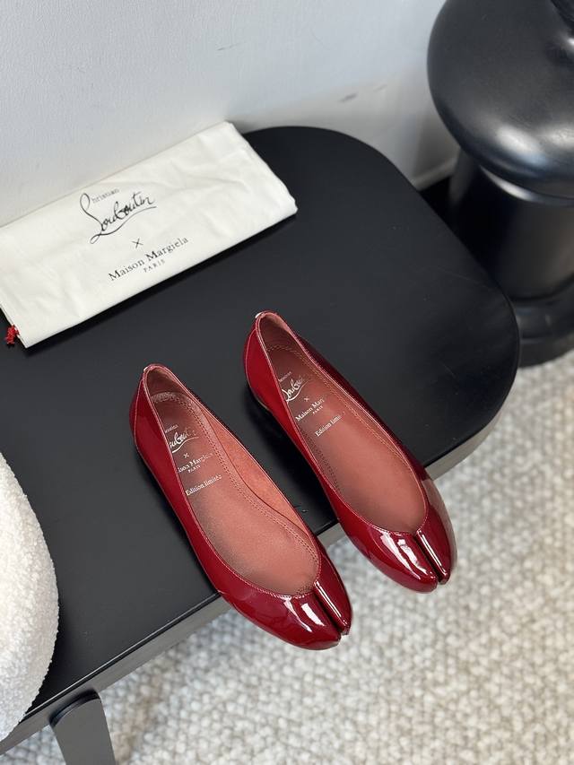 Cl Mm6 Margiela Collaboration Split-Toe Shoes | Deconstructed Aesthetic Revoluti