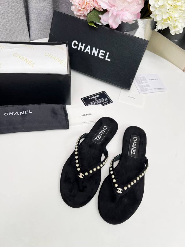 Factory Price: Yuan Chanel Spring/Summer New Arrival Genuine Leather Sole Thong
