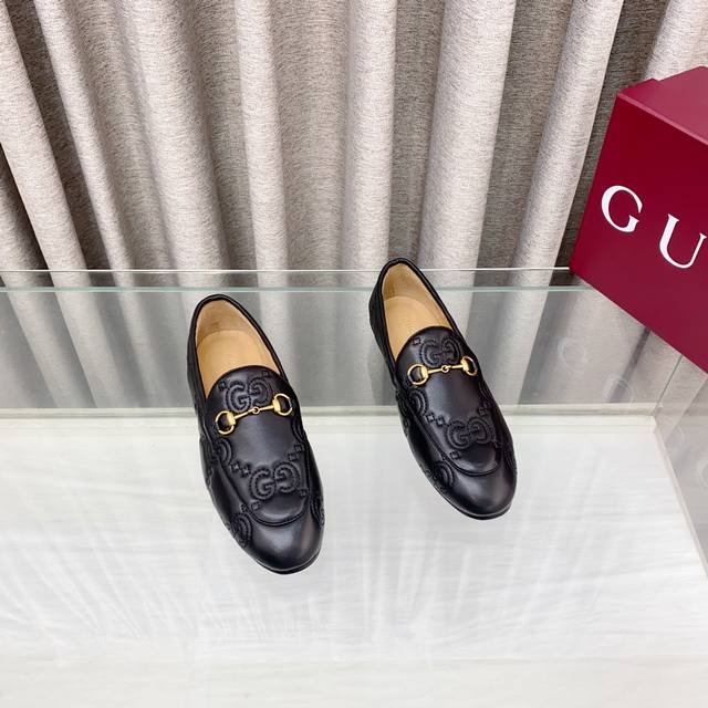 Gucci Official Store New Arrival Horse Bit Buckle Loafer Shoes. Made With Import
