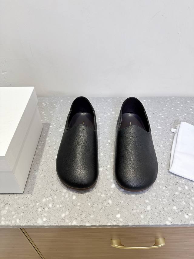The Row Niche Fashion Brand 25Ss Spring/Summer New Arrival Round-Toe Loafers, Cu
