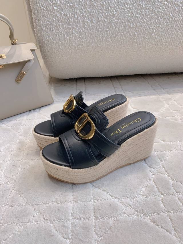 Factory Price P Dio* New Arrival Wedge Heeled Sandals Minimalist And Elegant, Ex