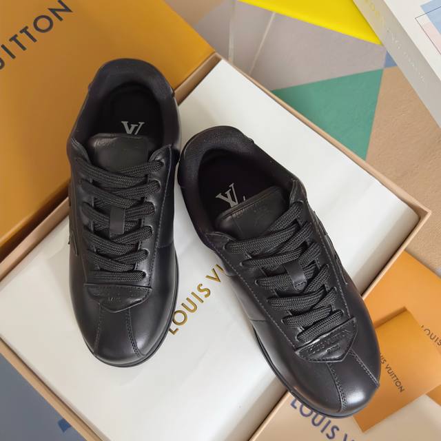 Top Version: Couple's Edition Lv Louis Vuitton Pharrell Williams Collaboration R
