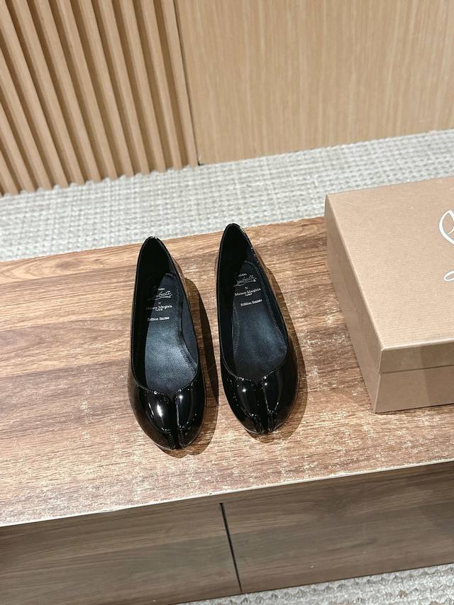 Christian Louboutin X Maison Margiela Split-Toe Flat Shoes Maison Margiela And C