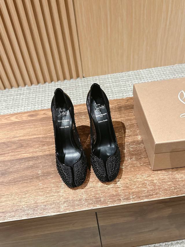 Christian Louboutin X Maison Margiela Split-Toe High-Heel Shoes Maison Margiela
