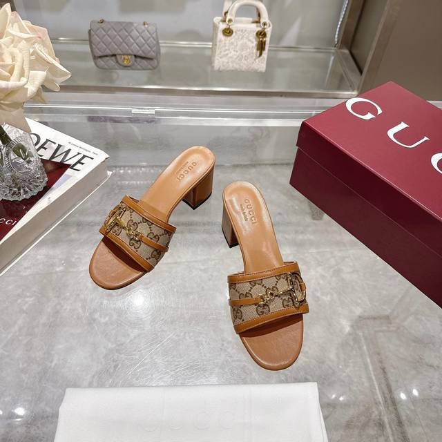 3453-2 Apricot G 35-41 This Women's Sandal Features Classic Horsebit Buckle Deta