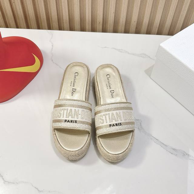 Dior 25Ss Spring/Summer New Arrival Ivieta Dway Flat One-Strap Sandals, Original