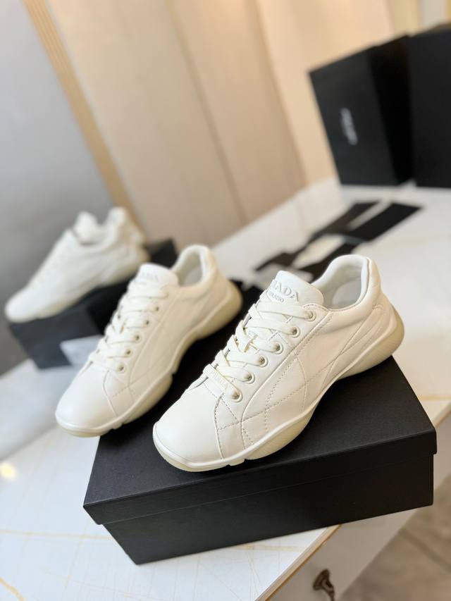 Prada 25Ss Spring/Summer New Arrival Color-Blocked White Sneakers With Thick Sol