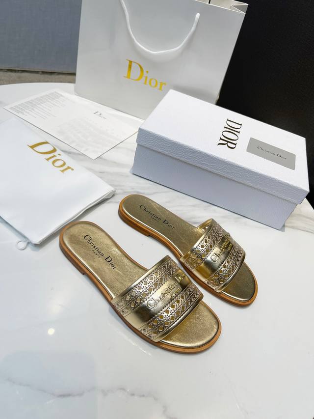 2025 Dior Latest Model, Meticulously Crafted Lazy Women's Slippers. Actual Photo