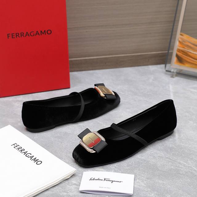 Factory Price P Highest Version Ferragamo Spring/Summer New Butterfly Bow Low-Cu