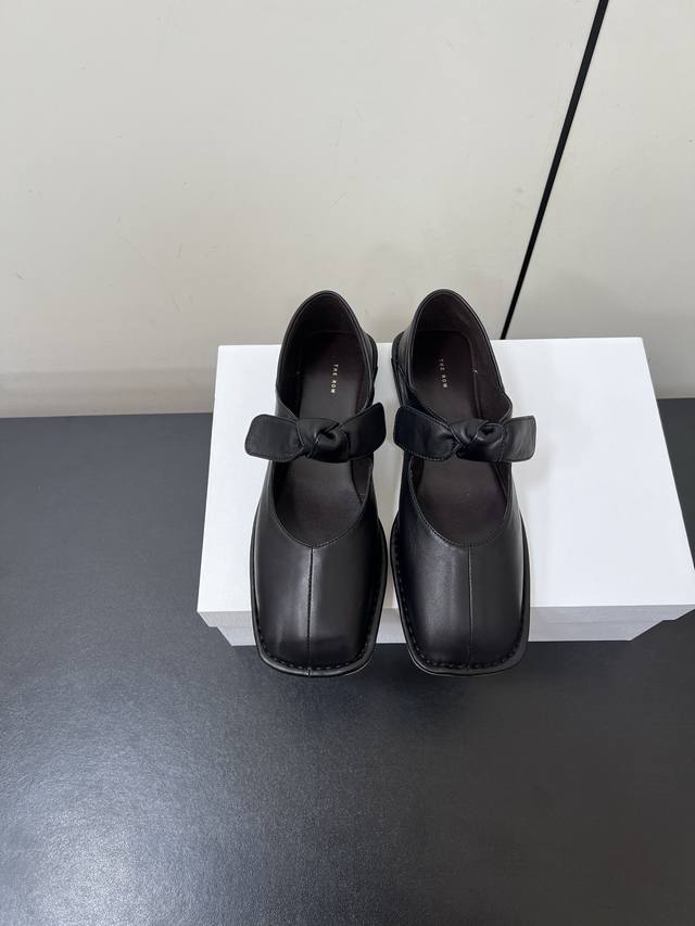 The Row 25 New Square-Toe Bow Flat Mary Jane Shoes Two Pairs Of Golden Beauty Th