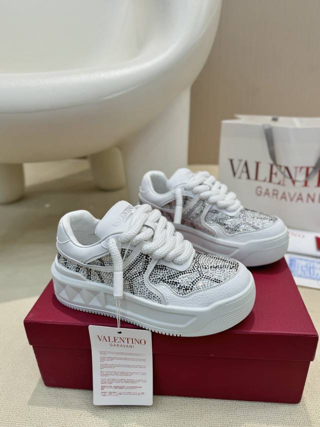 Factory P Direct Wholesale Price: Diamond-Faced Couple's Edition Top Version Val