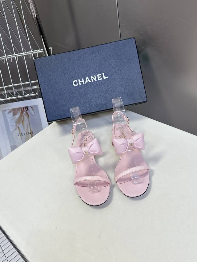 Chanel Spring/Summer Newest Butterfly Bow Sandals Endorsed By Numerous Influence