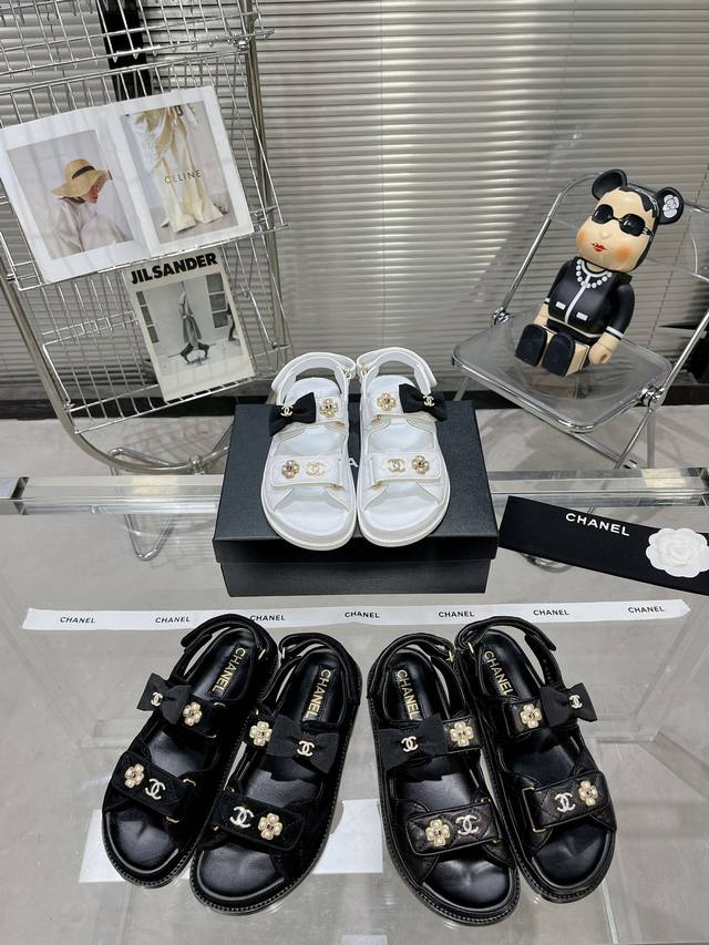 24P Spring/Summer Classic! Beach Shoes Are All The Rage Online! The Latest Style