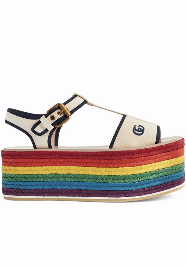 Store Display Image 22Ss Spring/Summer Gucci Grass-Woven Rainbow Platform Sandal