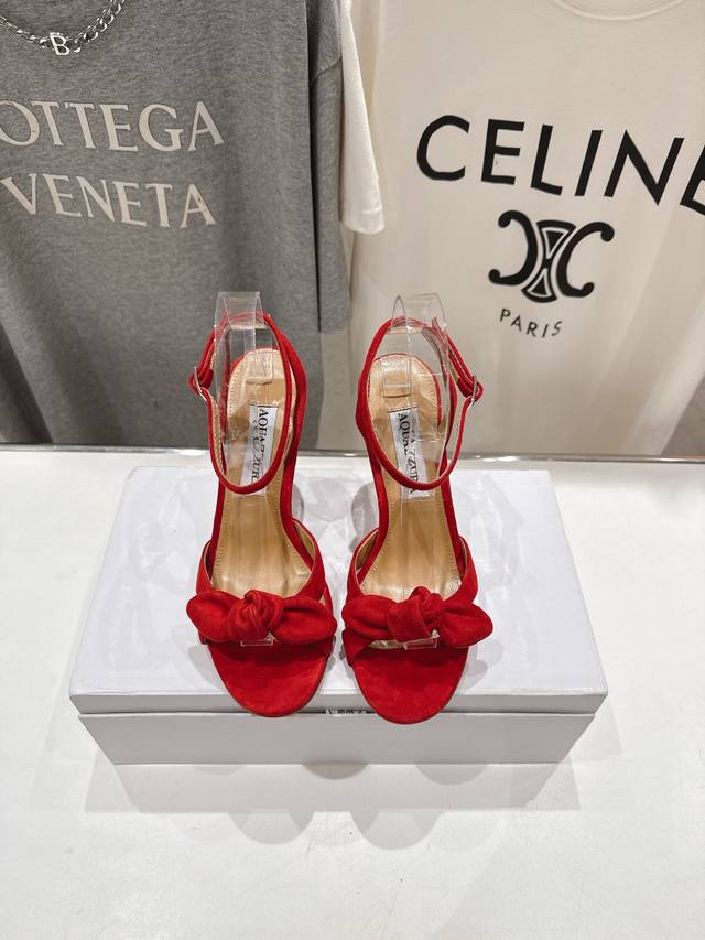 High-End Version, Factory-Direct. Q Aquazzura Golden Pineapple 2025 New Arrival