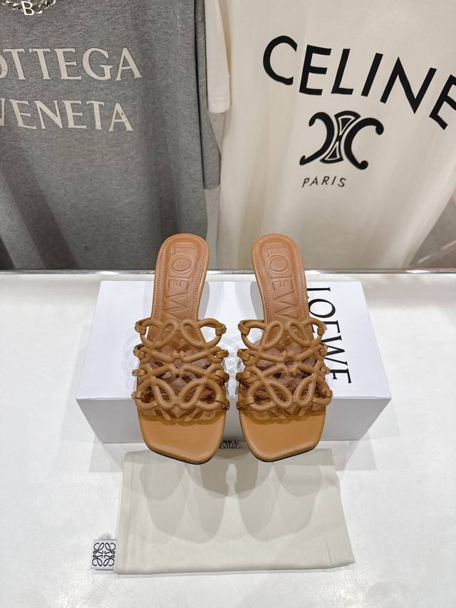 High-Heel Version, Loewe 2025 Ss New Retro-Style High-Heel Sandal A Must-Have Fo