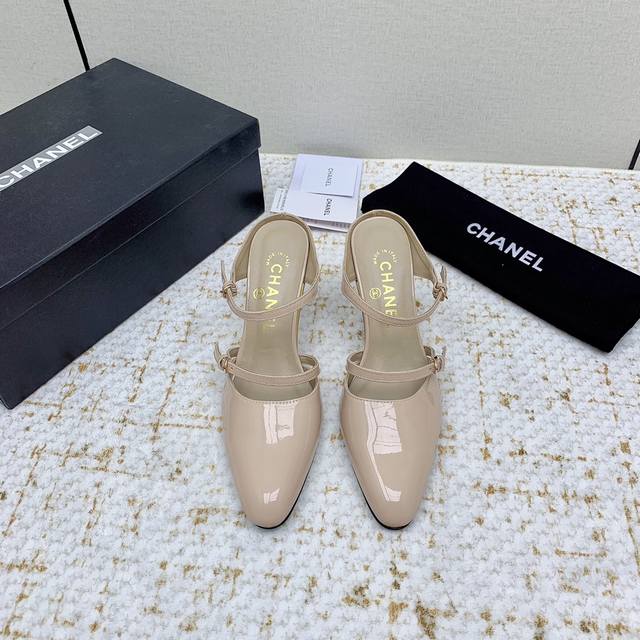 Factory-Direct High-End Version Chanel-Inspired 25Ss Latest Wedge Sandals Italia