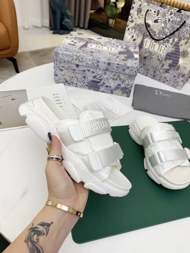 Factory Price P Dior High-End Version Slippers, New Classic Style, Premium Quali