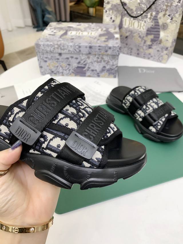 Factory Price P Dior High-End Version Flip-Flops, New Classic Style, Premium Qua