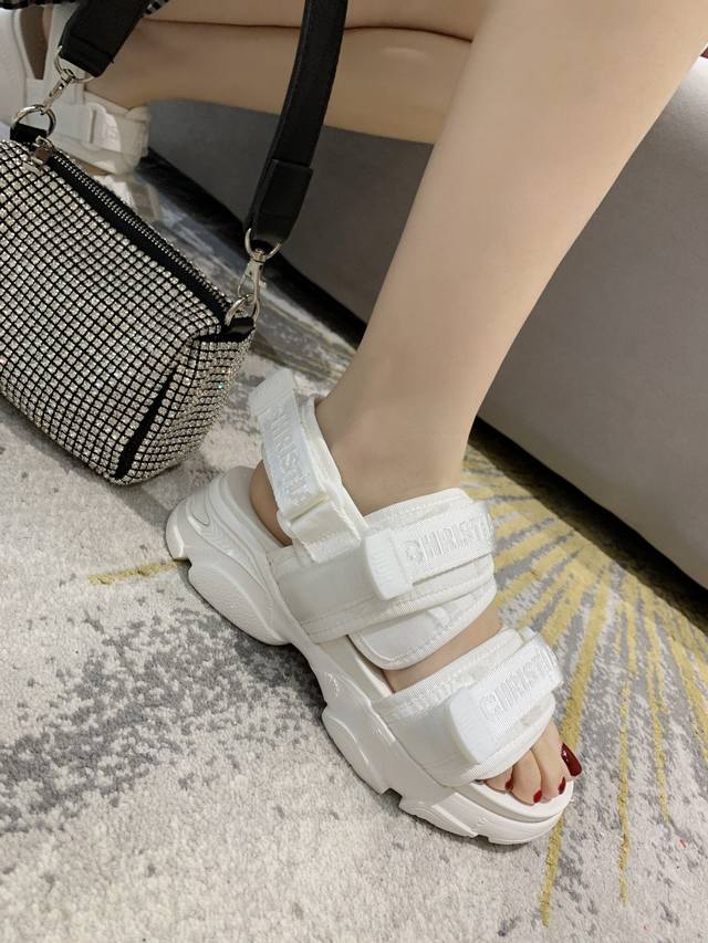 Factory Price P Dior Classic New Style. Premium Quality For Overseas Purchases.