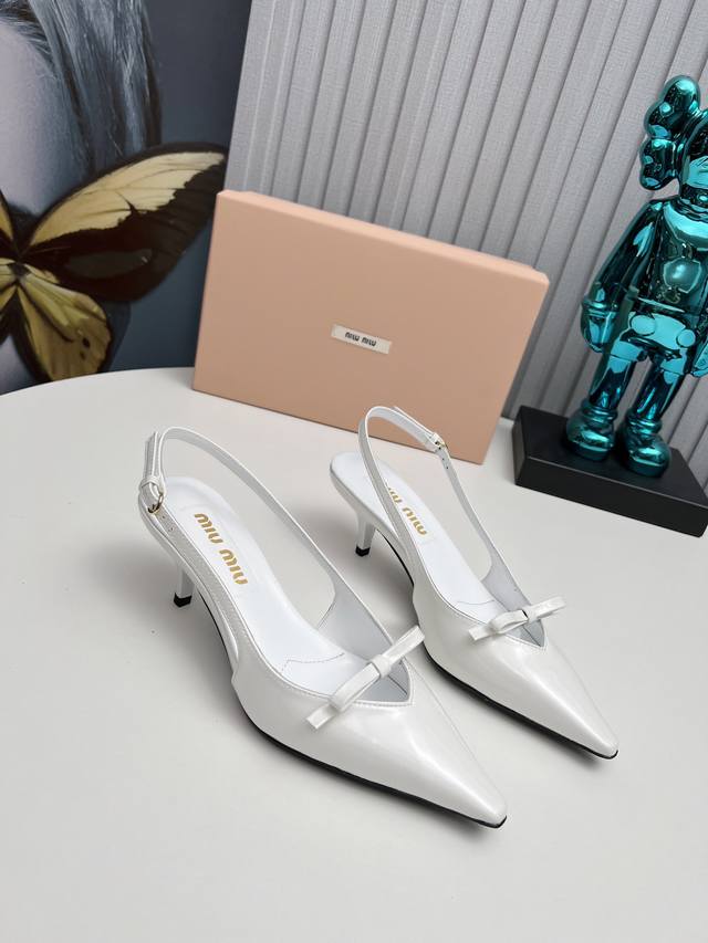 Factory New Arrival Miu Miu Brand-New Ultra-Beautiful Decorative Pairing, Exudin