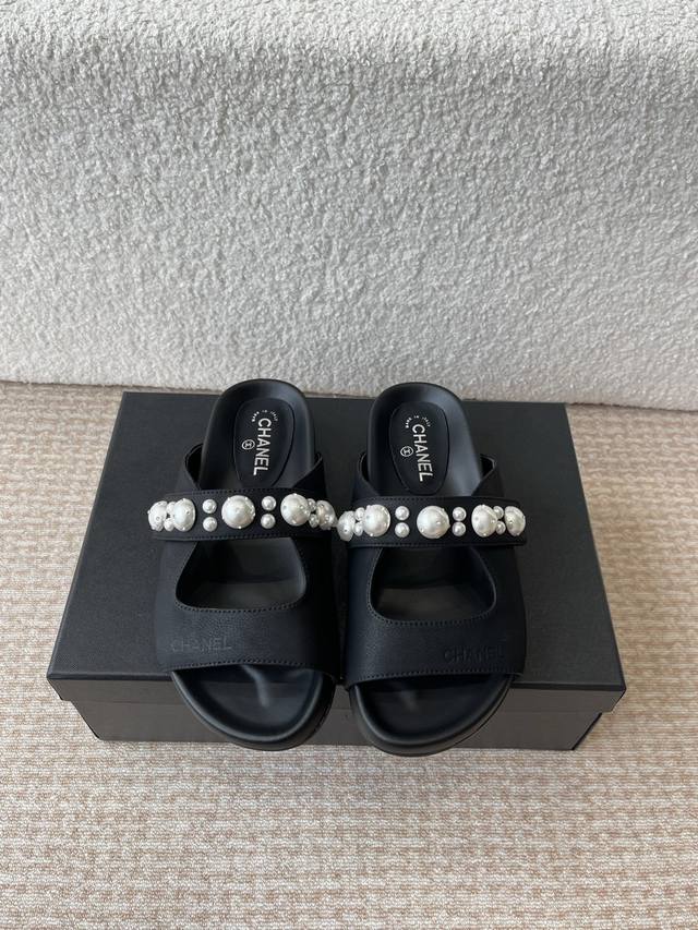 Chanel Little Chanel 25Ss Spring/Summer New Arrival Vacation Pearl Slides A Bran