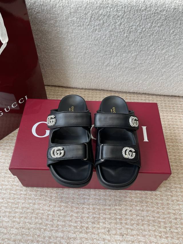 Gucci 25Ss Spring/Summer Collection Gg Diamond-Patterned Beach Flat Sandals Craf