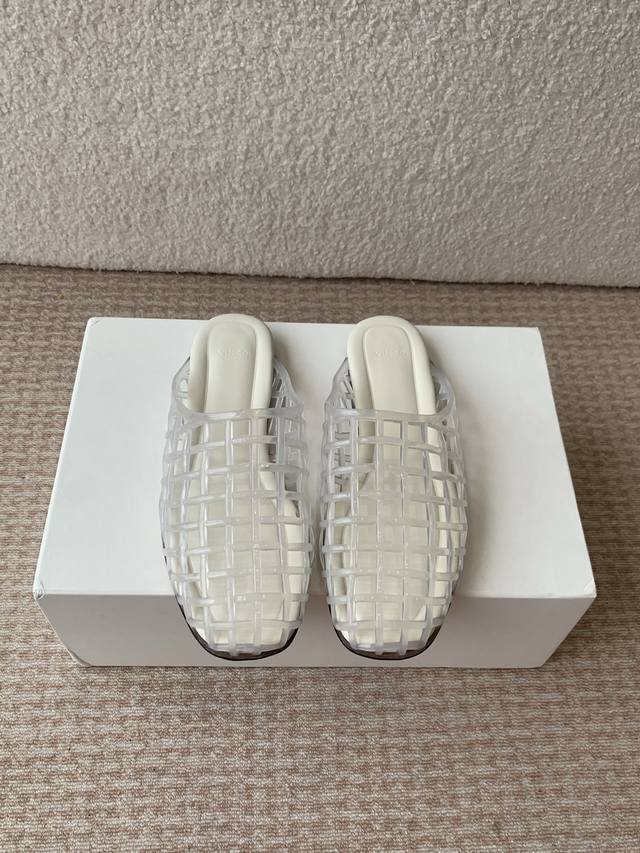 Vince Runway Style Crystal Jelly Sandals Exclusive Launch Original Mold 1:1 Manu