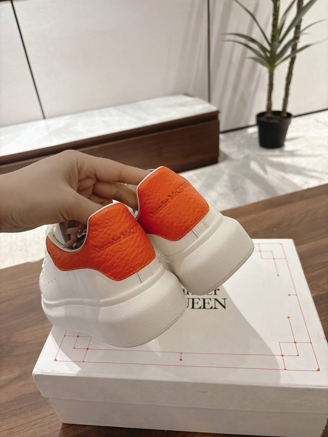 Deer Skin Texture New Arrival Sheepskin Lining Women's Men's Sizes 34-40 Cowhide