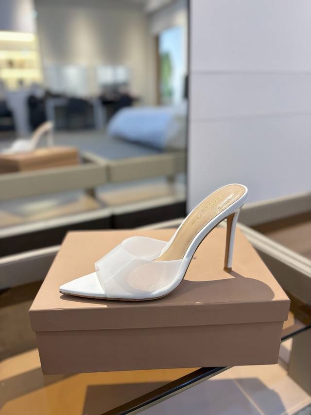 Price P: {Half-Toe} Gianvito Rossi Eiko Stiletto, Easy To Move. This Gianvito Ro