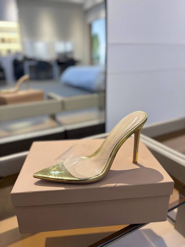 Price P: {Half-Slip} Gianvito Rossi Eiko Stiletto, Easy To Move. This Gianvito R