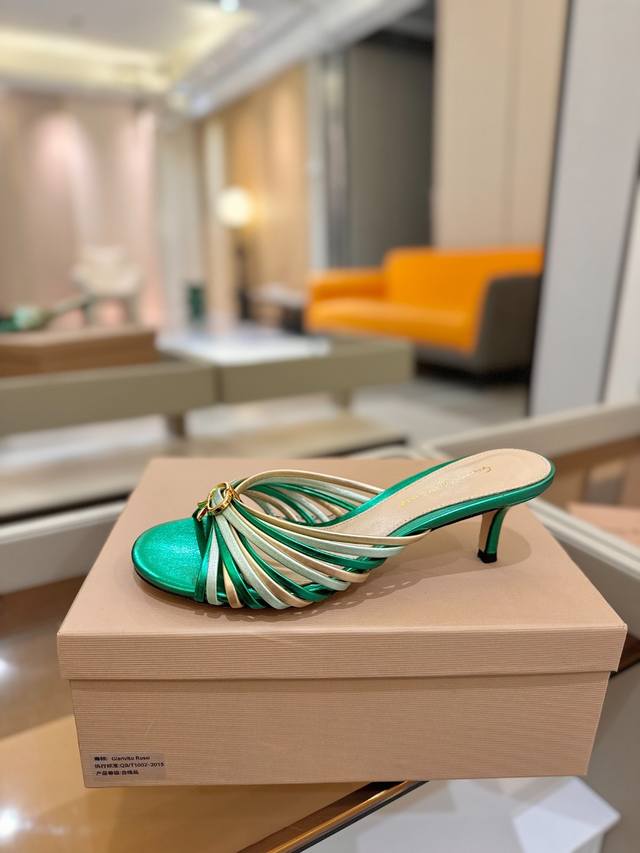 Price P: Gianvito Rossi 2025 New Slides Original Design Top-Tier Version Authent
