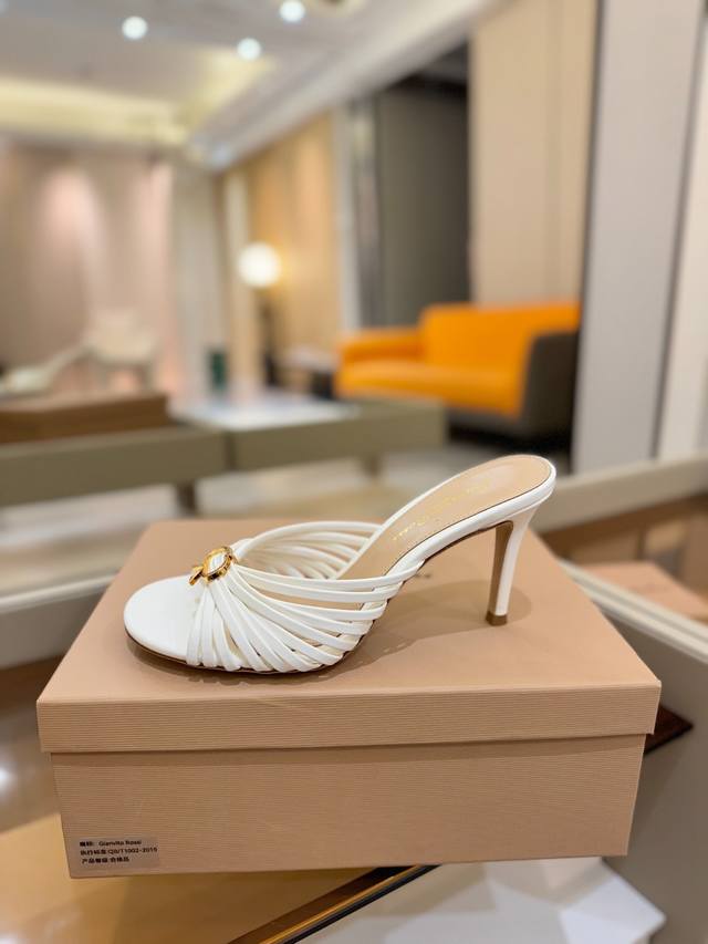 Price P: Gianvito Rossi 2025 New Arrival Slippers Original Design Top-Tier Versi