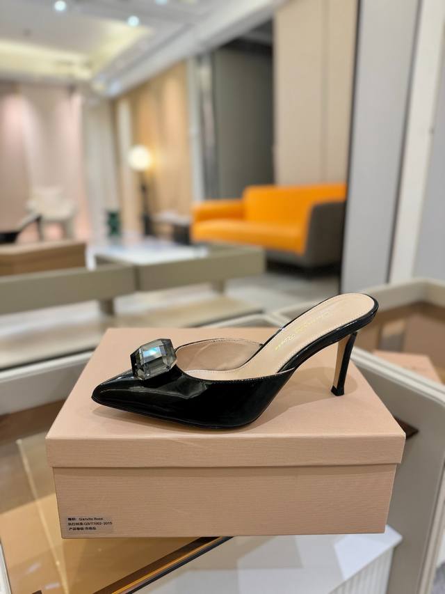 Price: Gianvito Rossi 2025 New Arrival Slippers Original Design Top-Tier Version